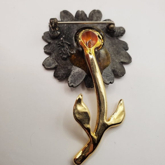 FAF Design Sunflower Pin - Picture 3 of 4